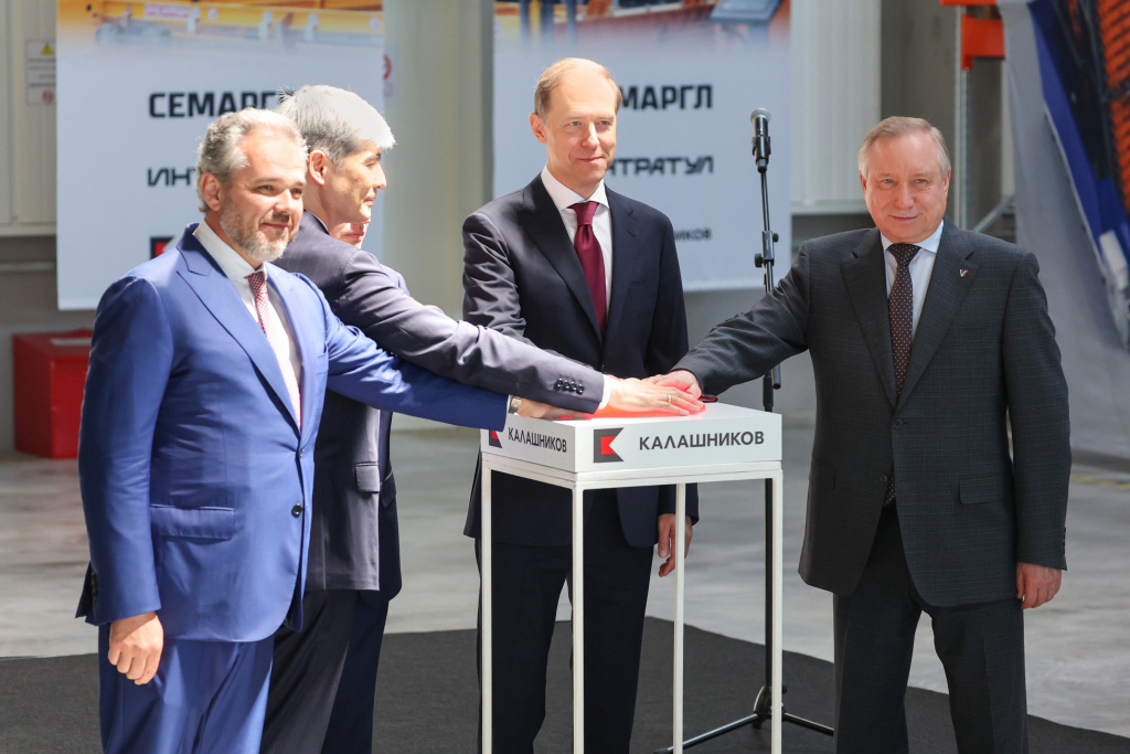 Семаргл_4.jpg Семаргл_4.jpg