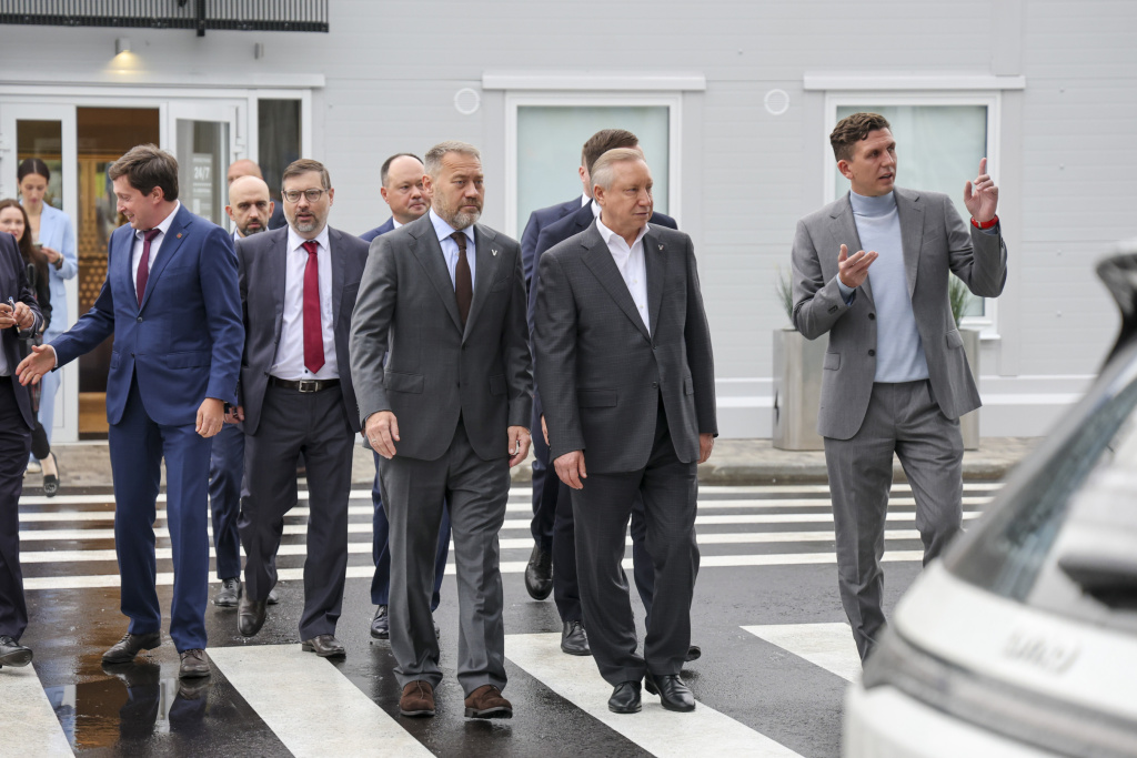 Электрозарядный хаб «Правобережный».jpg