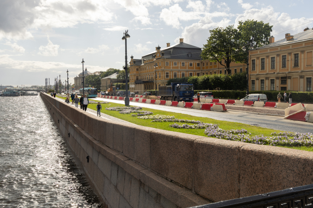 В Василеостровском раионе с опережением более чем на год завершилось строительство водопровода_1.jpg В Василеостровском раионе с опережением более чем на год завершилось строительство водопровода_1.jpg